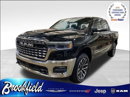 Diamond Black Crystal Pearlcoat 2026 RAM 1500 Limited