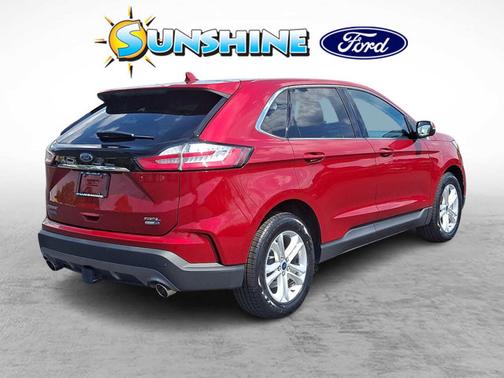 Rapid Red Metallic Tinted Clearcoat 2020 Ford Edge SEL