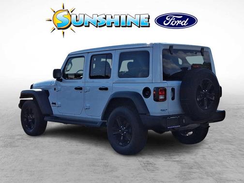 Bright White Clearcoat 2023 Jeep Wrangler Sport Altitude