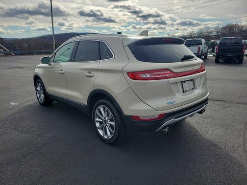 2018 Lincoln MKC Select