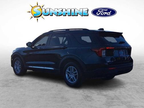 Agate Black Metallic 2025 Ford Explorer Active