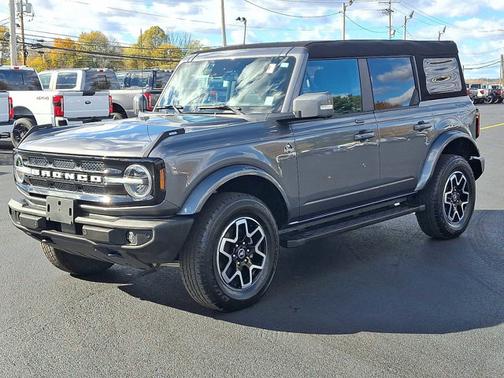 2023 Ford Bronco Outer Banks