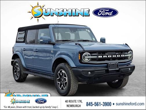 2023 Ford Bronco Outer Banks