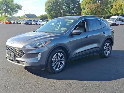 2022 Ford Escape SEL