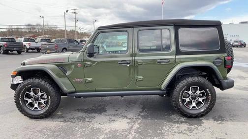 Photo 5 of 26 of 2021 Jeep Wrangler Unlimited Rubicon