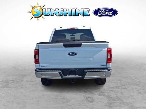 Oxford White 2021 Ford F-150 XLT 4WD SuperCrew 5.5 Box