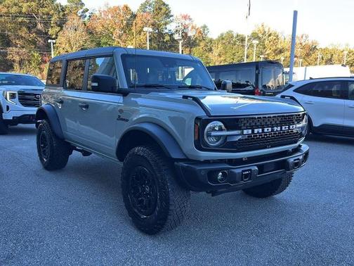 2023 Ford Bronco WILDTRAK
