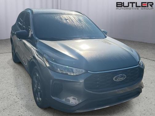 CARBONIZED GRAY METALLIC 2025 Ford Escape ST-LINE