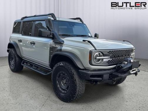 2023 Ford Bronco EVERGLADES