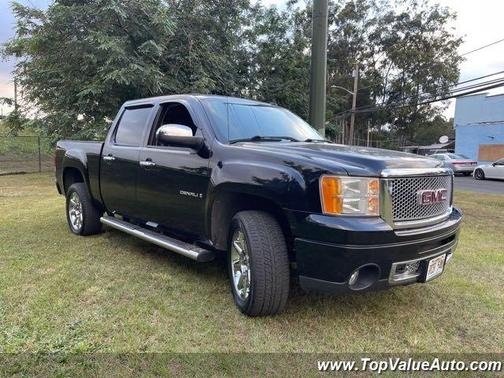 Photo 3 of 21 of 2009 GMC Sierra 1500 Denali