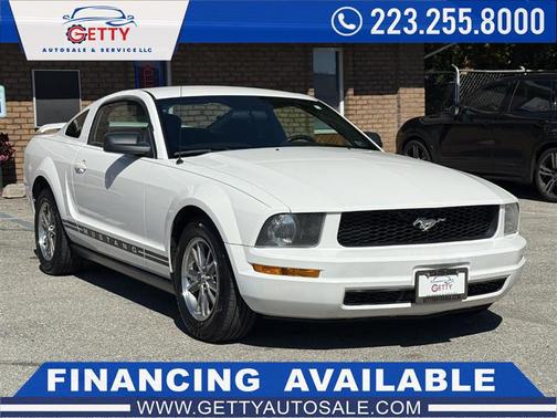 2005 Ford Mustang Deluxe