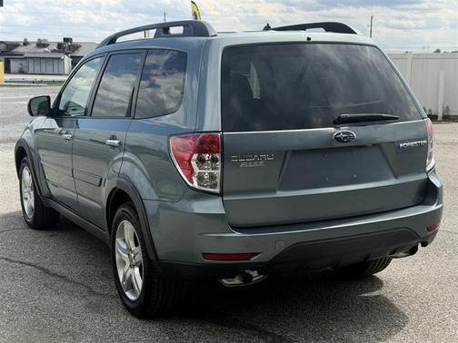 Sage Green Metallic 2009 Subaru Forester 2.5 X Limited