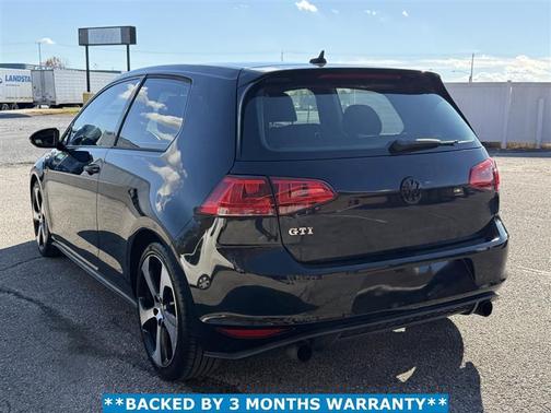 2016 Volkswagen Golf GTI 2.0T S 4-Door