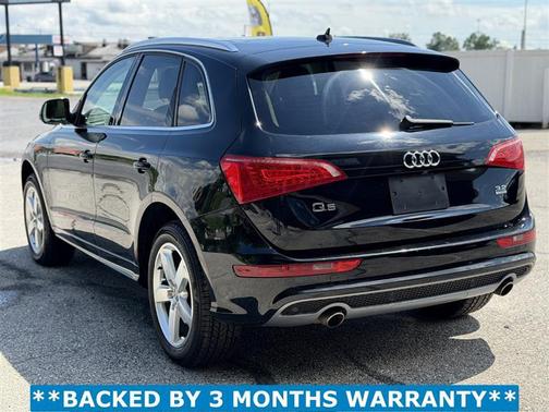 Brilliant Black 2012 Audi Q5 3.2 Premium Plus