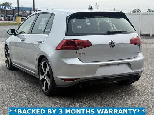2015 Volkswagen Golf GTI 2.0T SE 4-Door