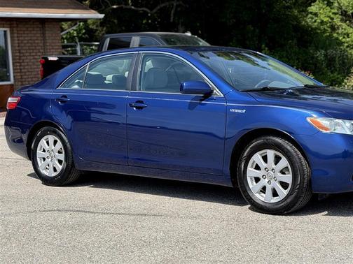 Blue 2008 Toyota Camry Hybrid Base