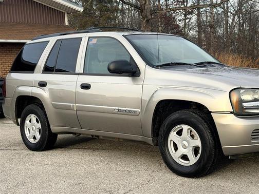 2002 Chevrolet Trailblazer LS