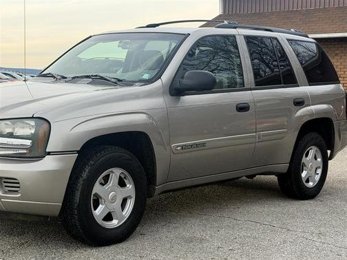 2002 Chevrolet Trailblazer LS