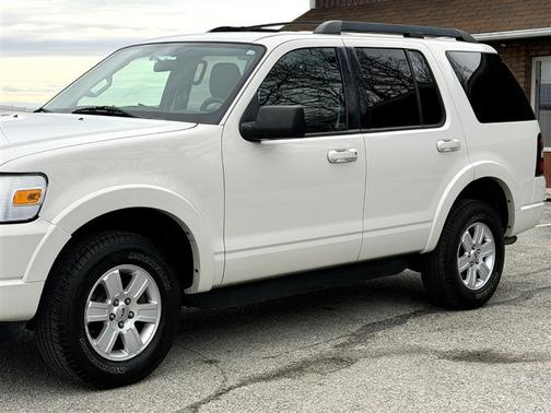 2010 Ford Explorer XLT