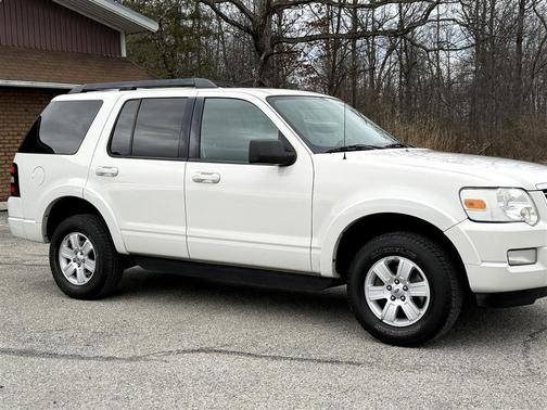 2010 Ford Explorer XLT