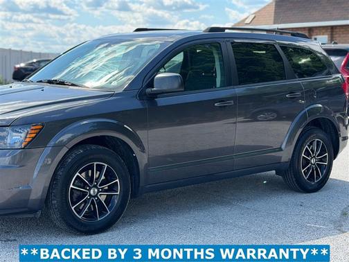 Granite Pearlcoat 2018 Dodge Journey SE