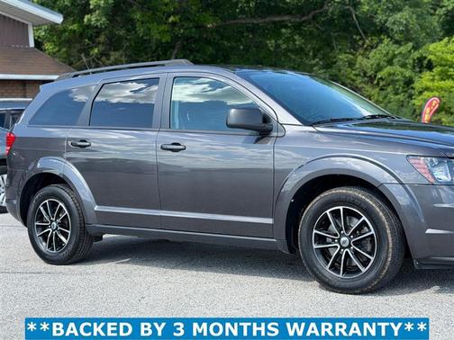Granite Pearlcoat 2018 Dodge Journey SE