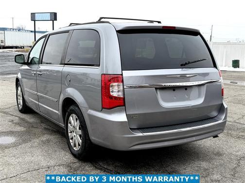 2015 Chrysler Town & Country Touring