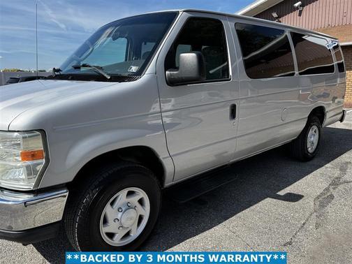 2008 Ford E350 Super Duty XL Wagon