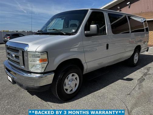 2008 Ford E350 Super Duty XL Wagon