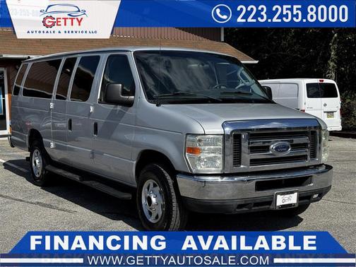 2008 Ford E350 Super Duty XL Wagon