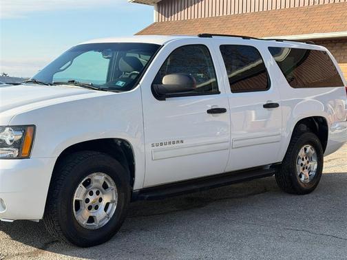 2010 Chevrolet Suburban 1500 LS