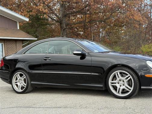 2008 Mercedes-Benz CLK-Class Base