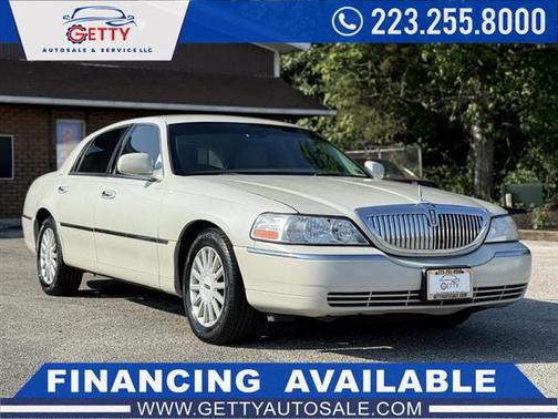 2005 Lincoln Town Car Signature