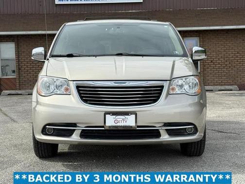 2014 Chrysler Town & Country Touring-L