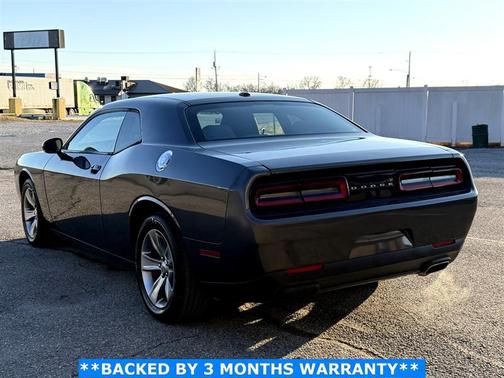 2017 Dodge Challenger SXT