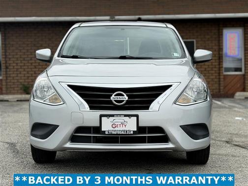 Silver 2018 Nissan Versa 1.6 SV