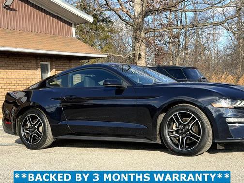 2021 Ford Mustang EcoBoost