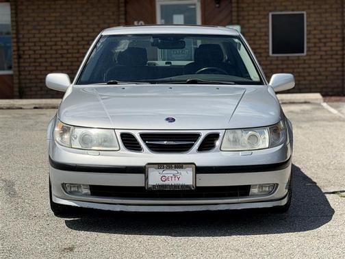 Silver Metallic 2002 Saab 9-5 Aero
