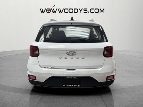 2021 Hyundai VENUE SEL