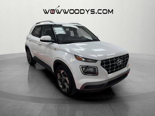 2021 Hyundai VENUE SEL