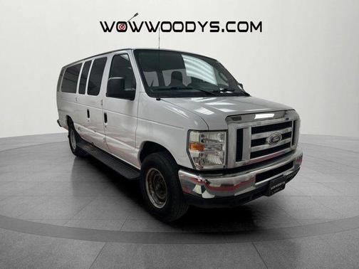 2013 Ford E350 Super Duty XLT