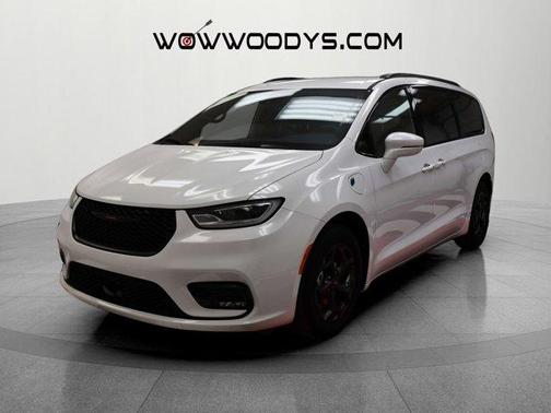 2021 Chrysler Pacifica Hybrid Limited