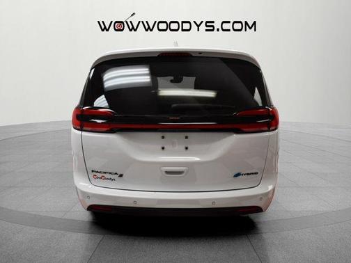 2021 Chrysler Pacifica Hybrid Limited