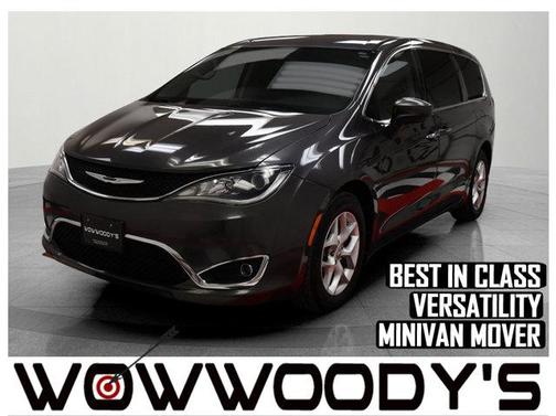 2023 Chrysler Pacifica Touring-L