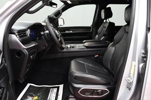 2023 Jeep Wagoneer L Series II