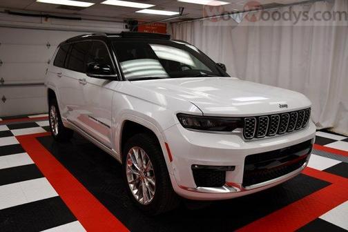 Photo 3 of 99 of 2021 Jeep Grand Cherokee L Summit