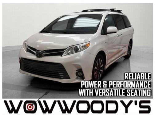 2018 Toyota Sienna XLE