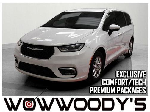 2023 Chrysler Pacifica Touring-L
