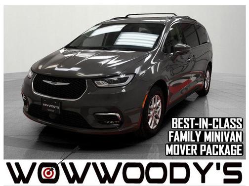 2022 Chrysler Pacifica Touring-L