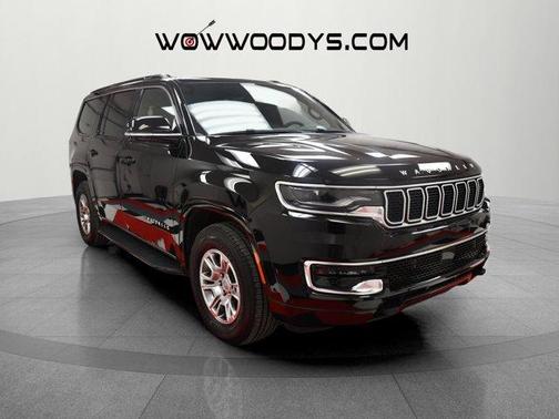 2023 Jeep Wagoneer Base